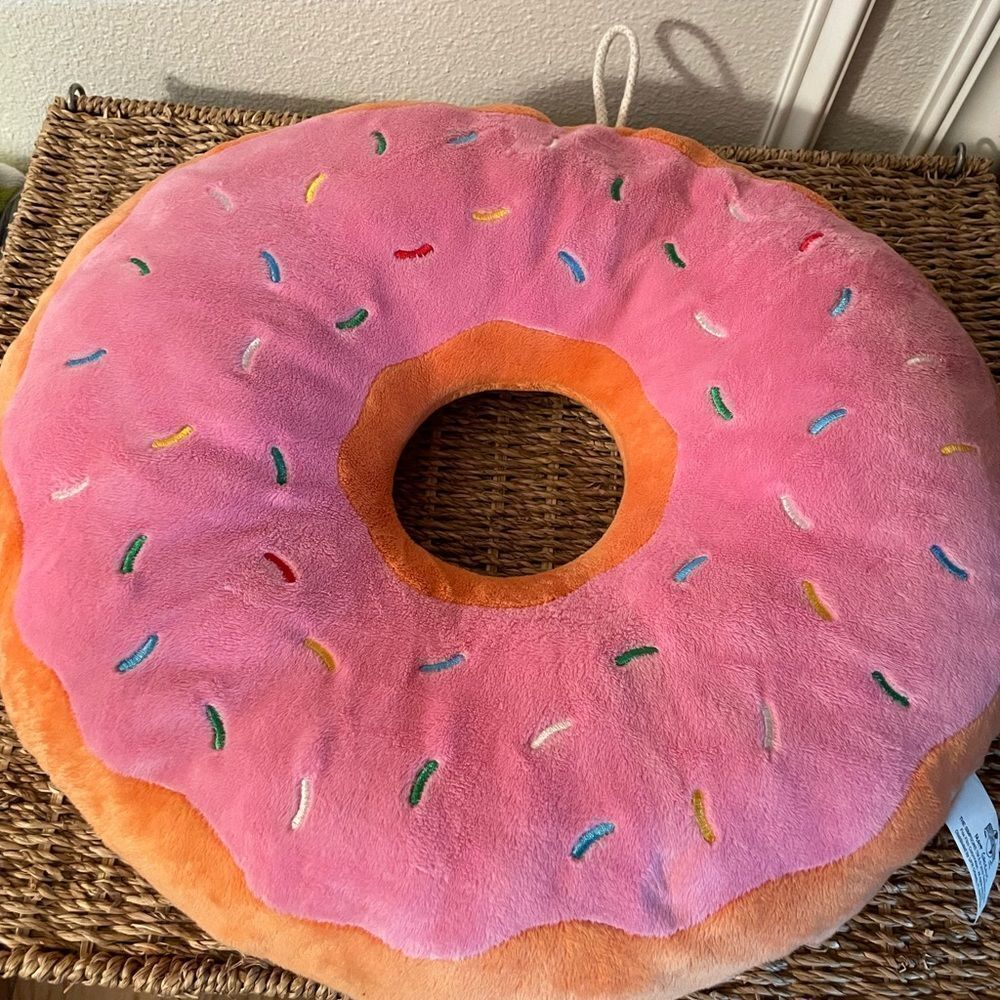 Matt Groening Universal Studios The Simpsons Donut Pillow